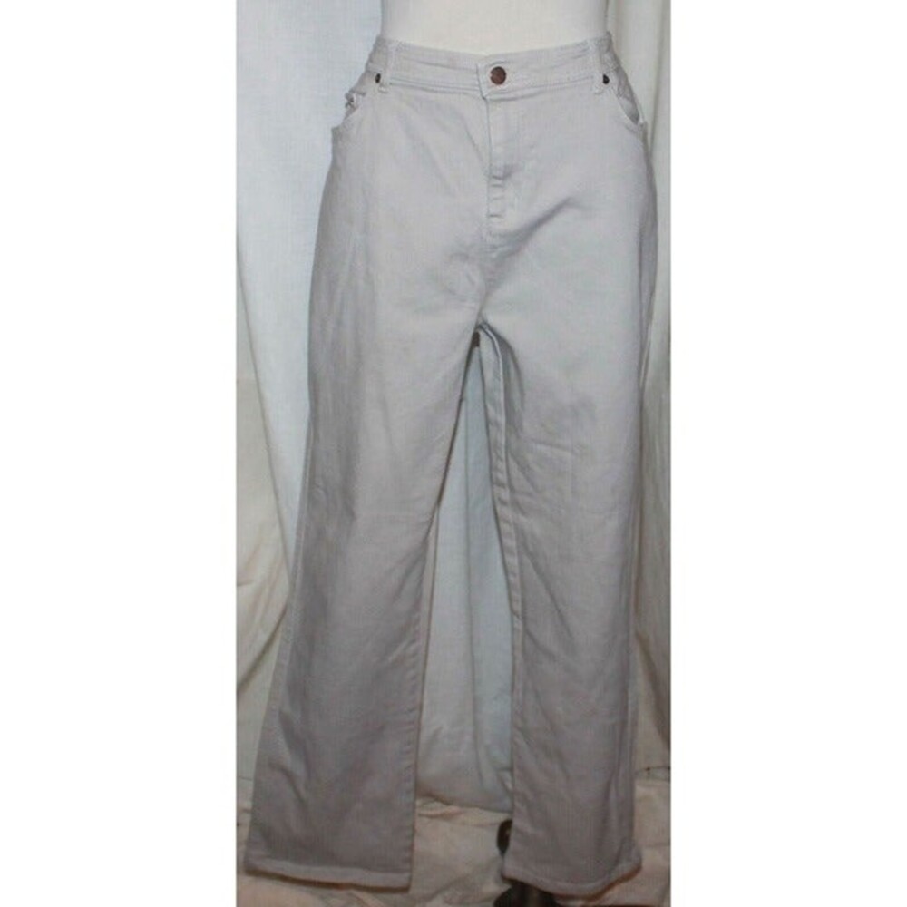 Women's Bill Blass Ivory Bootcut Hi-Rise Jeans Size 18